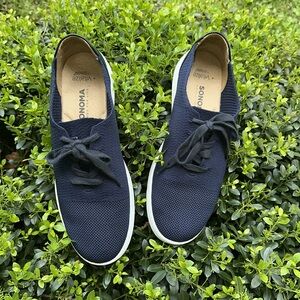 SONOMA -Cattledog Women's Sneakers 10 gently used